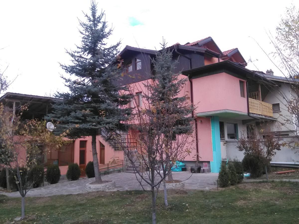 Villa Lilia Apriłci Zewnętrze zdjęcie